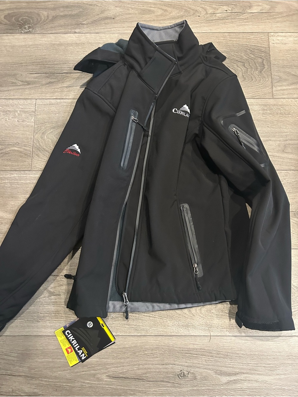 Youth  CIKRILAN NWT Black Softshell Jacket - Weather Resistant Coat